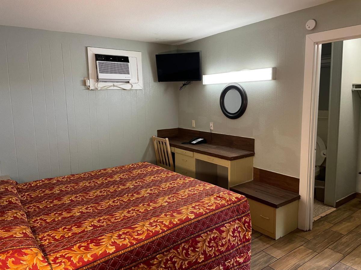 Budget Inn Kingsville Bagian luar foto
